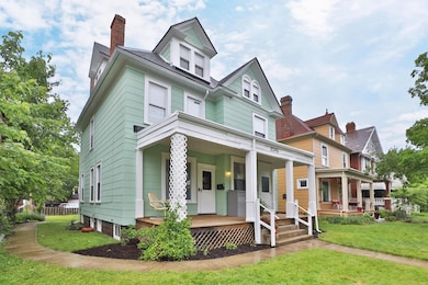 2045-N-4th-Exteriors-09