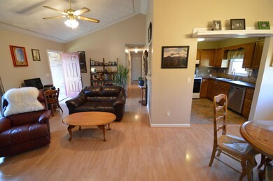 296 Brian Dr, Shepherdsville, KY 40165 - photo 7