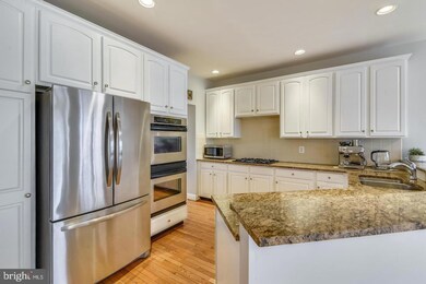 25624 Creek Run Terrace, Chantilly, VA 20152 - photo 7