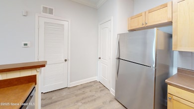6470-Borosco-Drive-Unit-3105-Kitchen 1