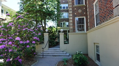 32 Shepard St unit 42, Cambridge, MA 02138 - photo 2