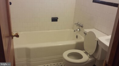 613 Hamlin St NE, Washington, DC 20017 - photo 4