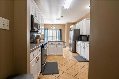 250 Dawn Dr, Pineville, LA 71360 - photo 5