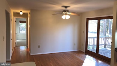 21279 Scarborough Dr, Lexington Park, MD 20653 - photo 4