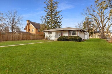 215 N 12th St, Adel, IA 50003 - photo 2