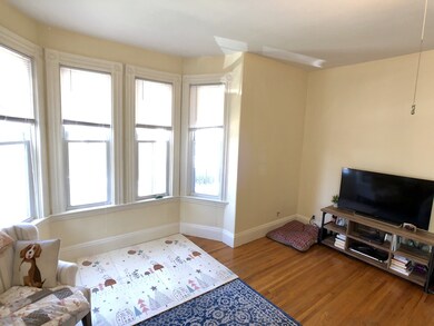 34 Amherst St unit 1, Roslindale, MA 02131 - photo 3