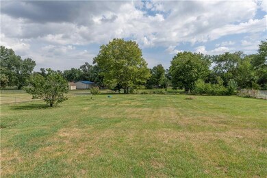 4365 NE 32nd Ct, Des Moines, IA 50317 - photo 7