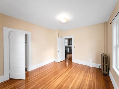 27 Woodlawn St unit 2, Jamaica Plain, MA 02130 - photo 5