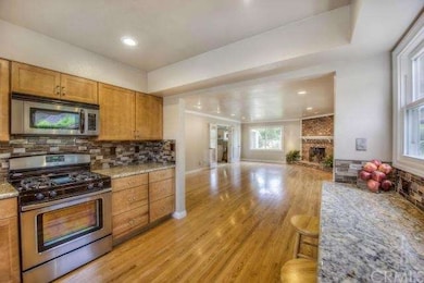 kitchen to living room