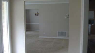 4462 Traveler's Rd, Jacksonville, FL 32210 - photo 6