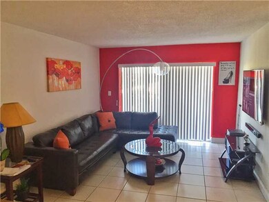 Kendall Lakes Towers unit 511, Miami, FL 33193 - photo 2