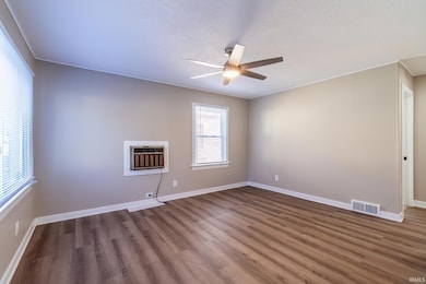 2049 Phenie St, Fort Wayne, IN 46802 - photo 7