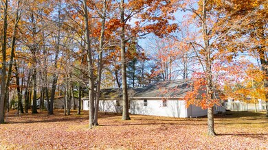 2385 W Houghton Lake Dr, Houghton Lake, MI 48629 - photo 6