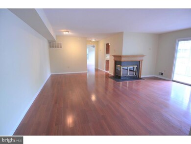 114 Cascade Ct unit 4, Princeton, NJ 08540 - photo 2