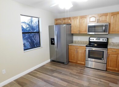 LIVING/DINING