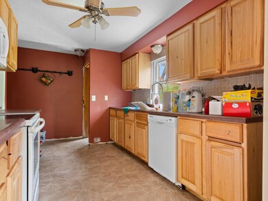 16-web-or-mls-A7403956