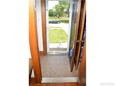 335 Evans St, North Tonawanda, NY 14120 - photo 5