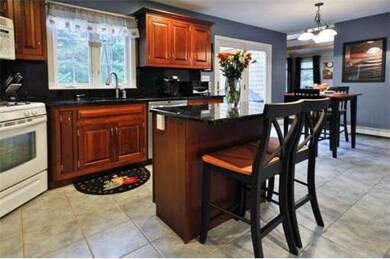 74 Fairview Ln, Plymouth, MA 02360 - photo 4