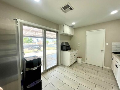 1811 College Ave, Alamogordo, NM 88310 - photo 7