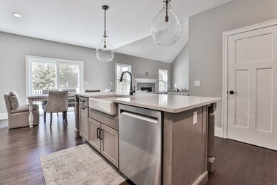 34 Sawtelle Rd, Brookline, NH 03033 - photo 5