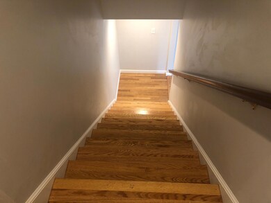 576521170