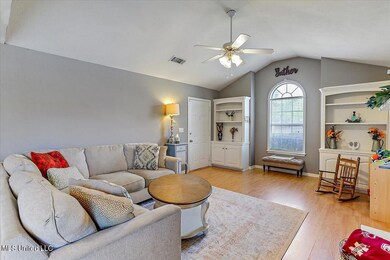 06-403 Pelican Way