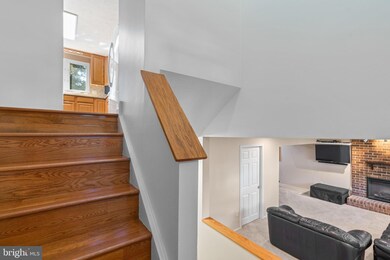 9365 Dewlit Way, Columbia, MD 21045 - photo 2