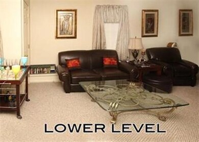 11 N Arthur St, Ludlow, MA 01056 - photo 7