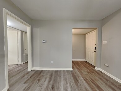 1438 Peach Spring Dr, Houston, TX 77088 - photo 3