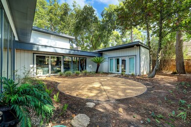 330 Tealwood Dr, Houston, TX 77024 - photo 2