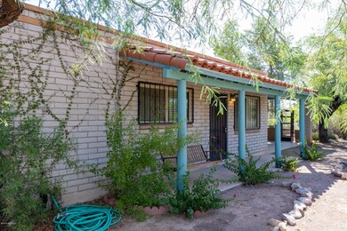 2438_W_Longhorn_Trail-4