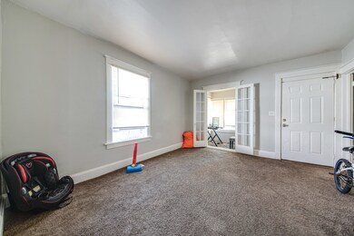 722 8th St, Waukegan, IL 60085 - photo 5
