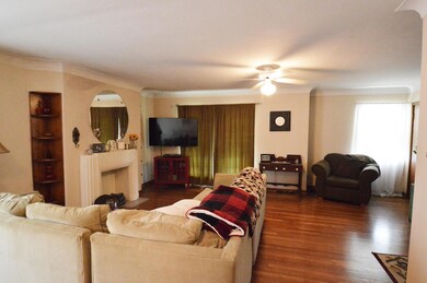 Livingroom 3