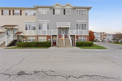 163 Surf Dr unit 199, Bronx, NY 10473 - photo 2