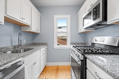 5 Acorn St, Lynn, MA 01902 - photo 4