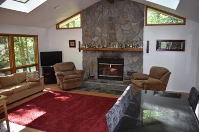 114 Surrey Dr, Hawley, PA 18428 - photo 6