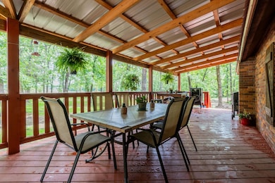 Bullard front porch table & chairs