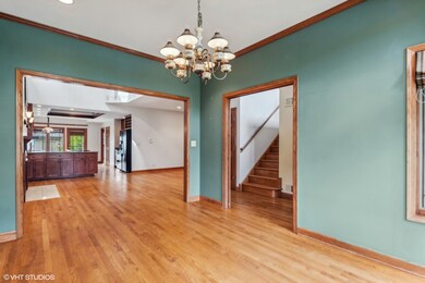 230 N Addison Ave, Elmhurst, IL 60126 - photo 6