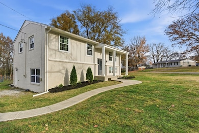 228 Lakeside Park Dr, Hendersonville, TN 37075 - photo 3