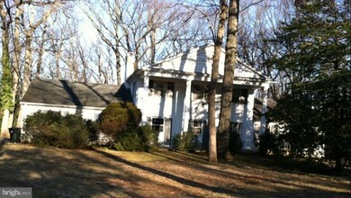 8482 Portland Place, McLean, VA 22102 - photo 3