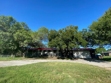 5201 N Fm 51, Weatherford, TX 76085 - photo 2