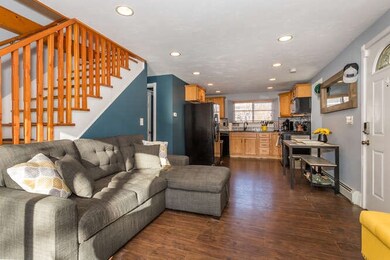 25 Stillwater Rd unit 3, Smithfield, RI 02917 - photo 4