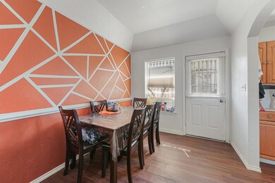 8319 Ponnel Ln, Houston, TX 77088 - photo 7