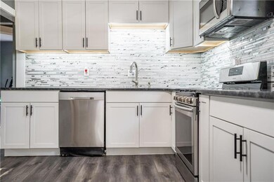 3017 E Douglas Ave, Des Moines, IA 50317 - photo 5