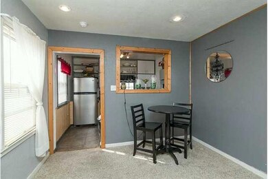 1026 69th St, Windsor Heights, IA 50324 - photo 5