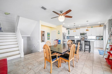 123 Sapodilla Ln, Port St. Joe, FL 32456 - photo 4