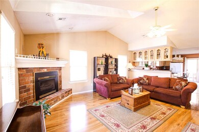 1 Amesbury Dr, Bella Vista, AR 72715 - photo 6