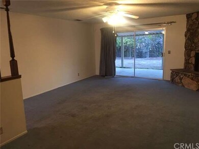 17043 Lorene Dr, Victorville, CA 92395 - photo 4