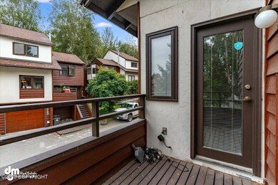 2-Balcony _ELI04548-Edit
