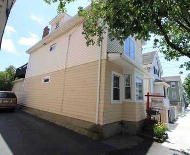 233 Cedar St, Somerville, MA 02145 - photo 3